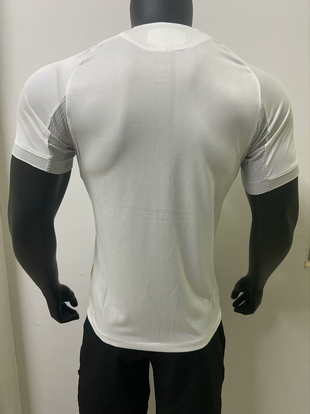 Camisa Real Madrid 2025/2026 Fã