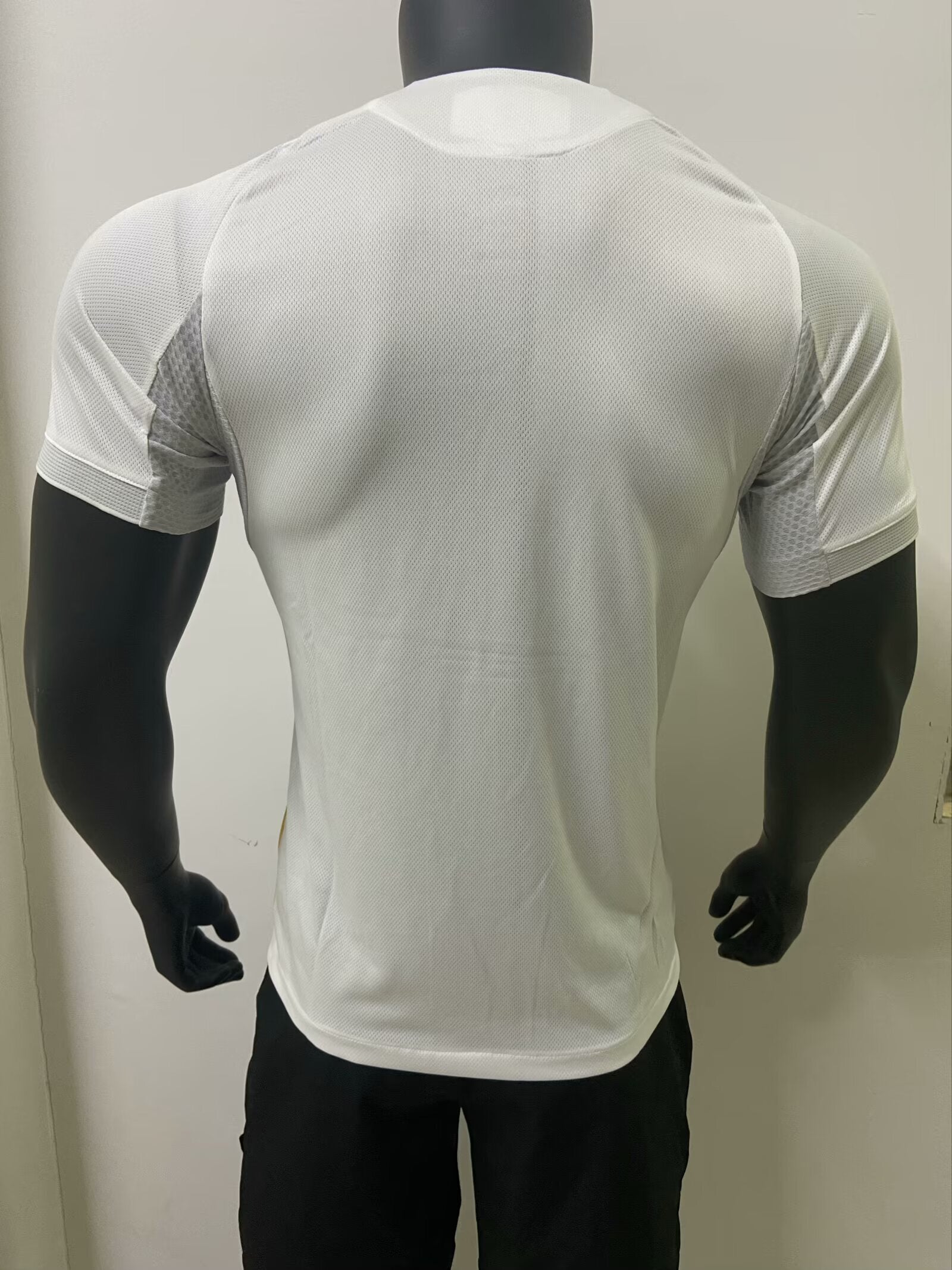 Camisa Real Madrid 2025/2026 Fã